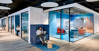 办公室装饰设计丨化身蓝色海洋馆的办公室